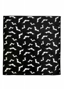 Sourpuss Clothing Luna Bats Full Size Fleece Blanket - Double Bed