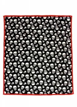 Sourpuss Clothing Lust For Skulls Fleece Blanket
